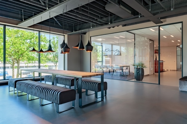 Diviande, Veenendaal-Hires-10